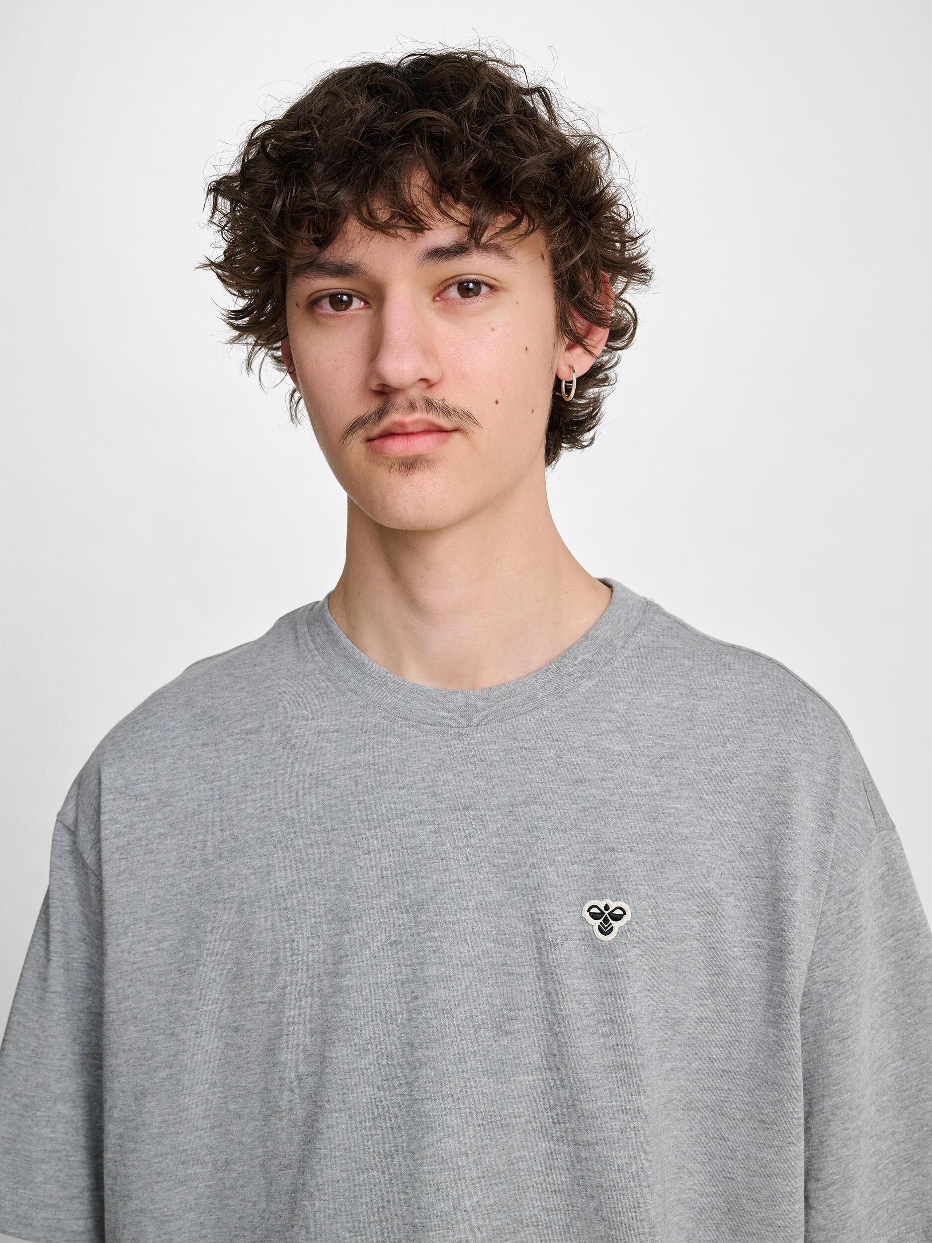 T-Shirt Hummel Loose Bee 7/7