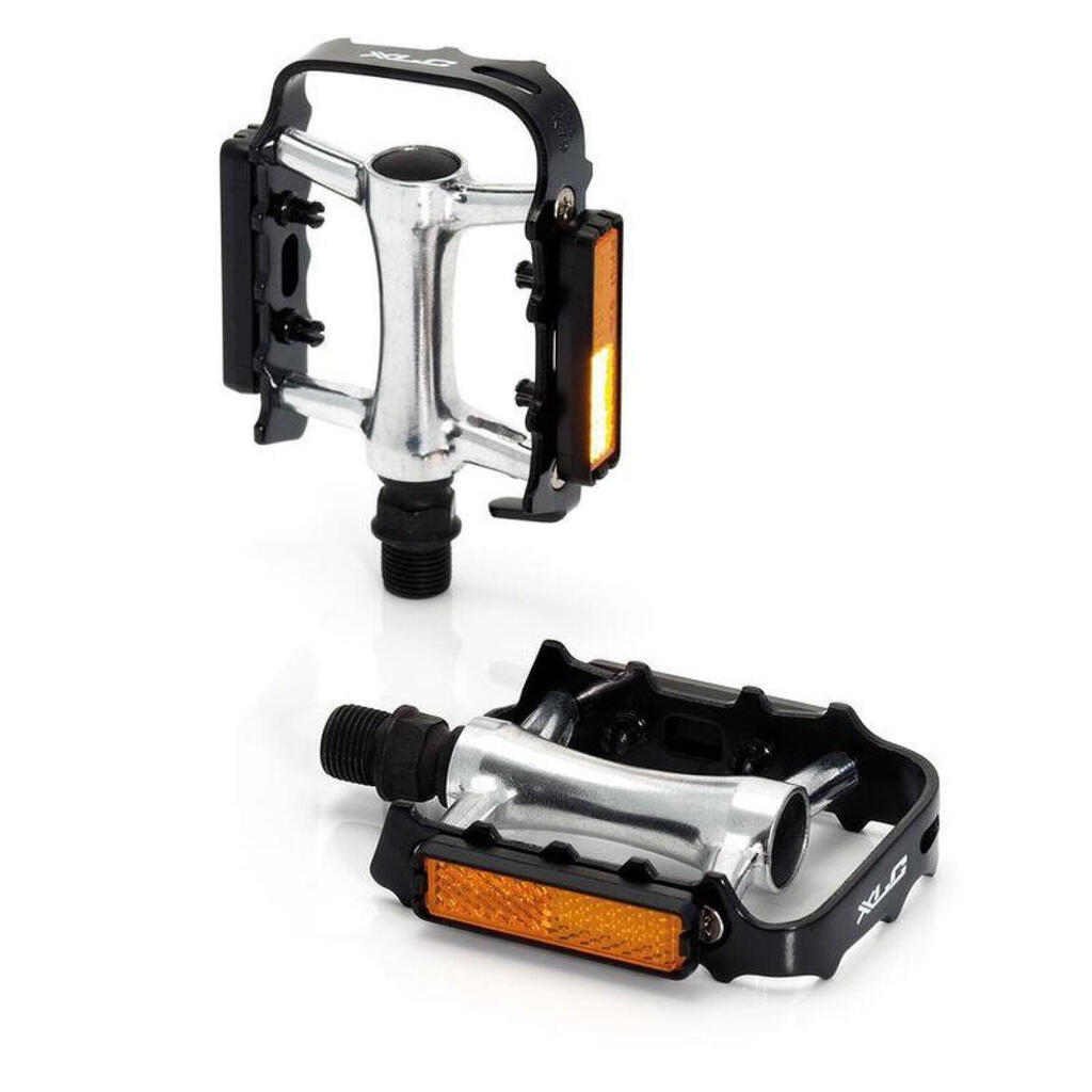 Pairs of XLC PD-M04 Aluminum Flat Pedals Black/Silver