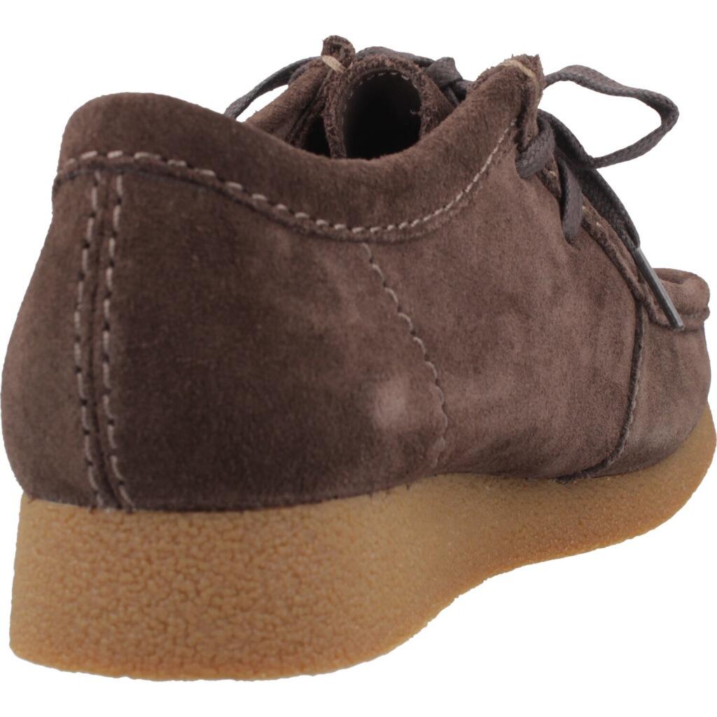Ténis Clarks Modelo Wallabeeevo Suede Cor Castanho 3/5