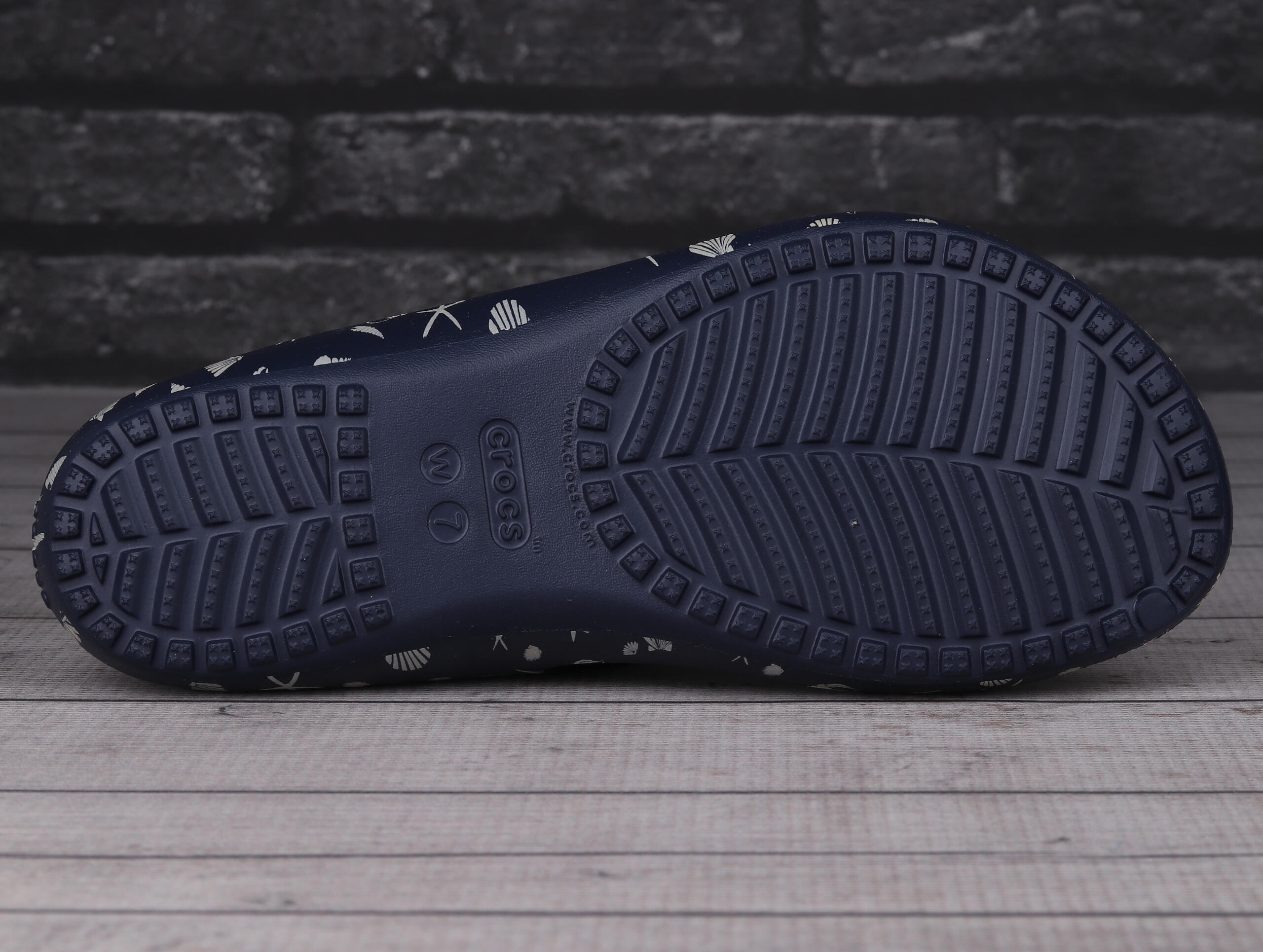 Klapki damskie sportowe Crocs KADEE II SHELLS PRINT 5/6