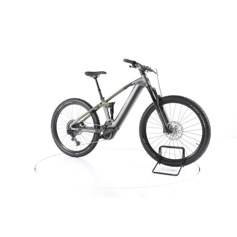 Reconditionné - Cube Stereo Hybrid 120 TM Vélo électrique VTT 2023 - Très Bon