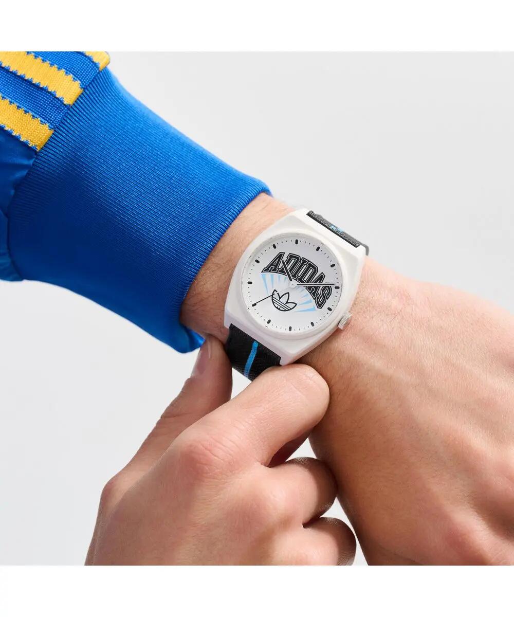 Adidas Originals Analogique Montre Noir/Blanc AOST25038 4/6