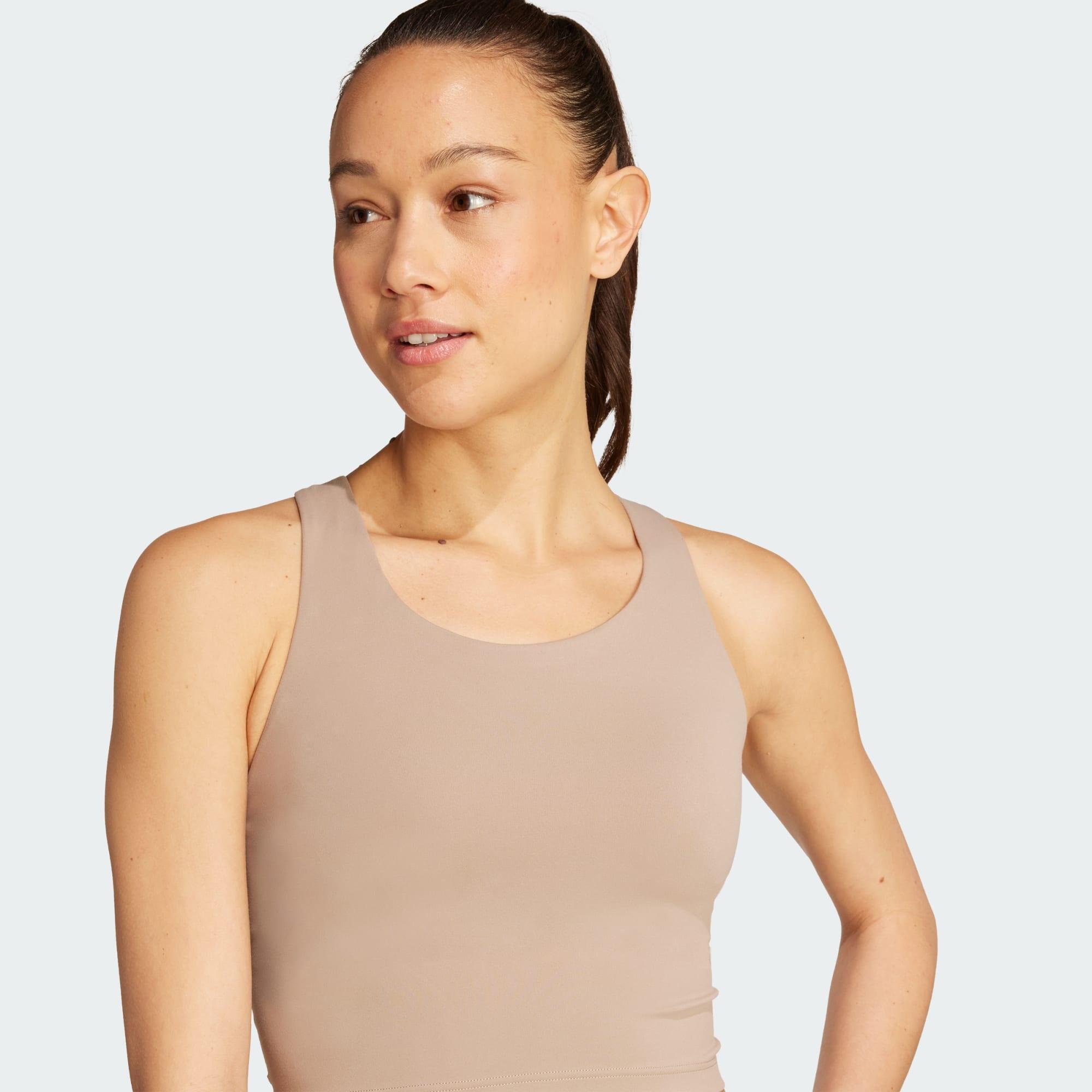 Top con reggiseno integrato adidas All Me a supporto medio 5/6