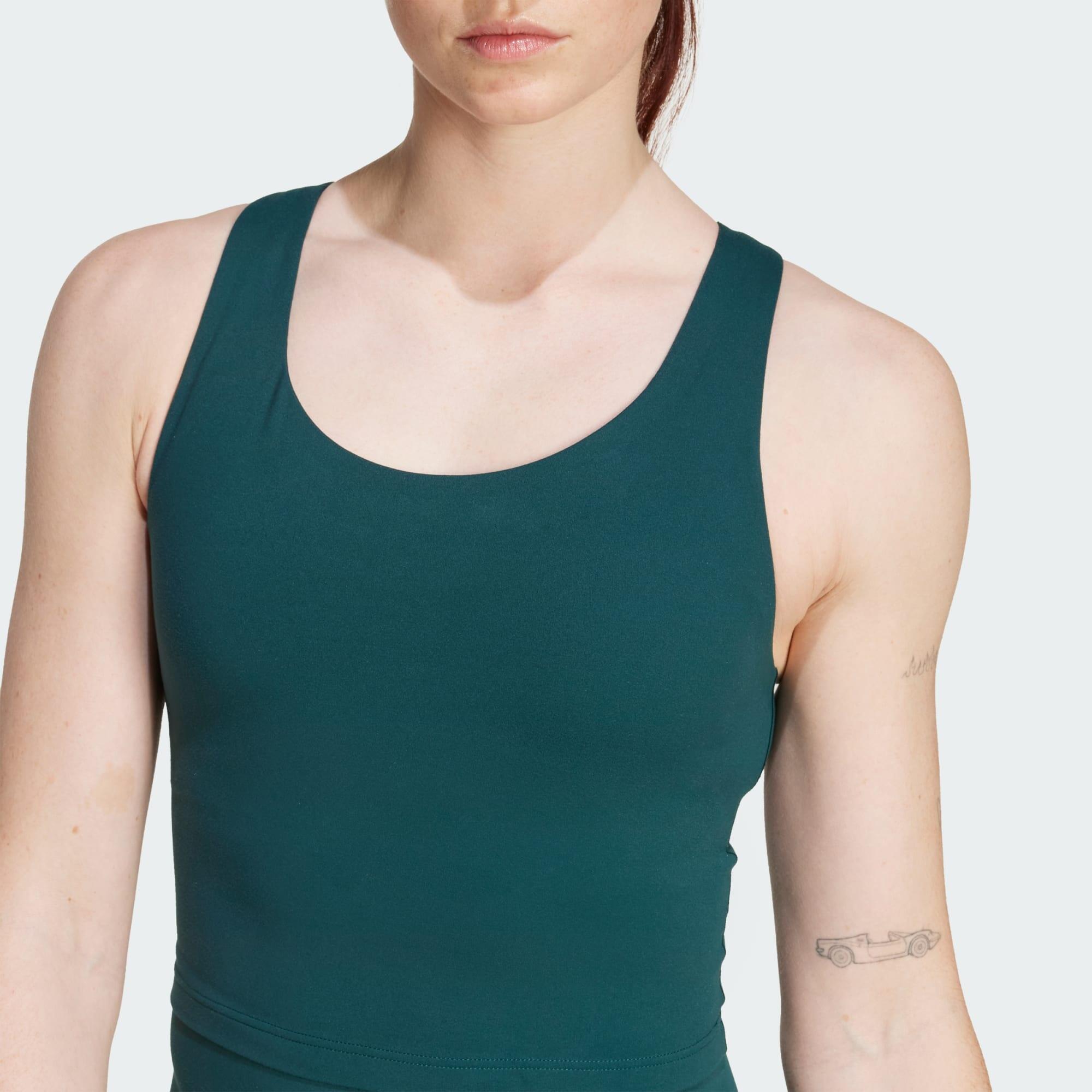 Top con reggiseno integrato adidas All Me a supporto medio 5/6