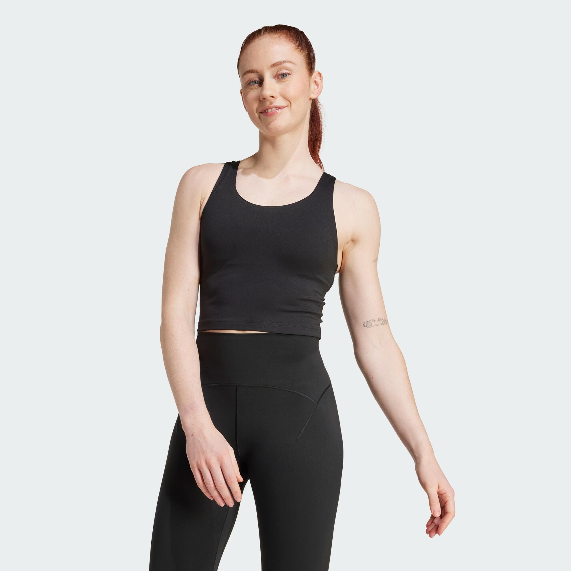 Top z wbudowanym biustonoszem adidas All Me Medium Support
