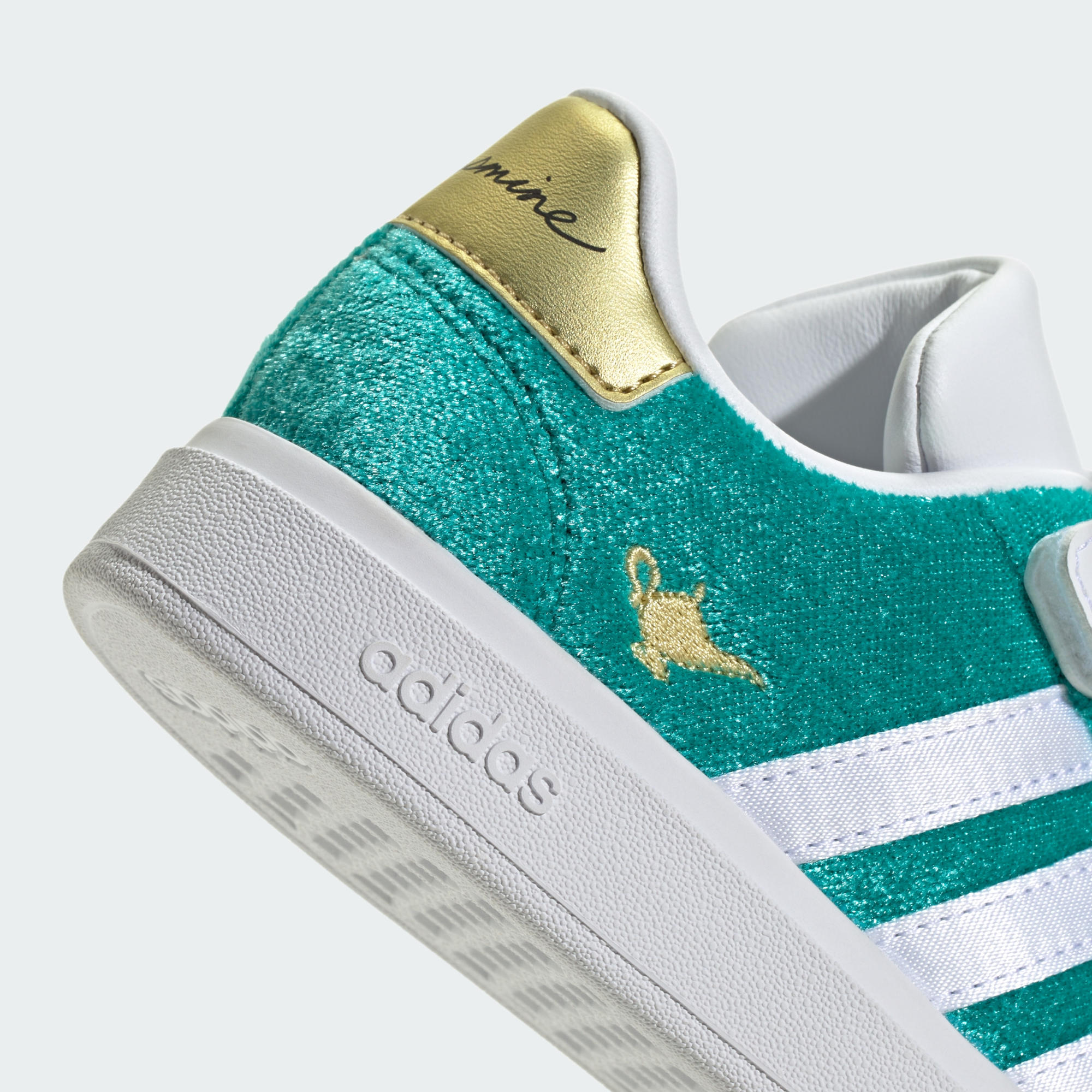 chaussure adidas Disney Jasmine Grand Court 2.0 pour enfants 5/8