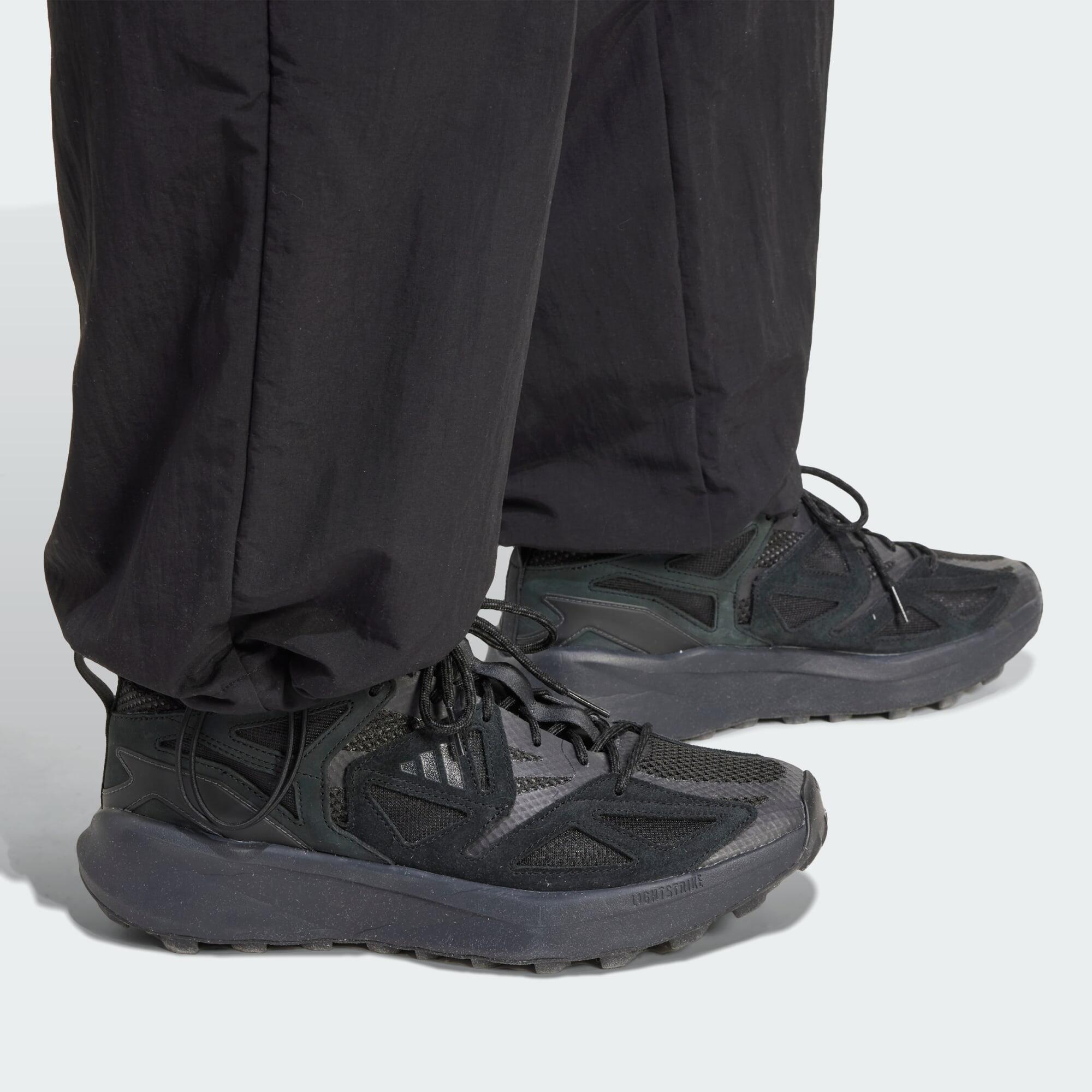 Essential Small Logo Woven Open Hem Pant 4/5