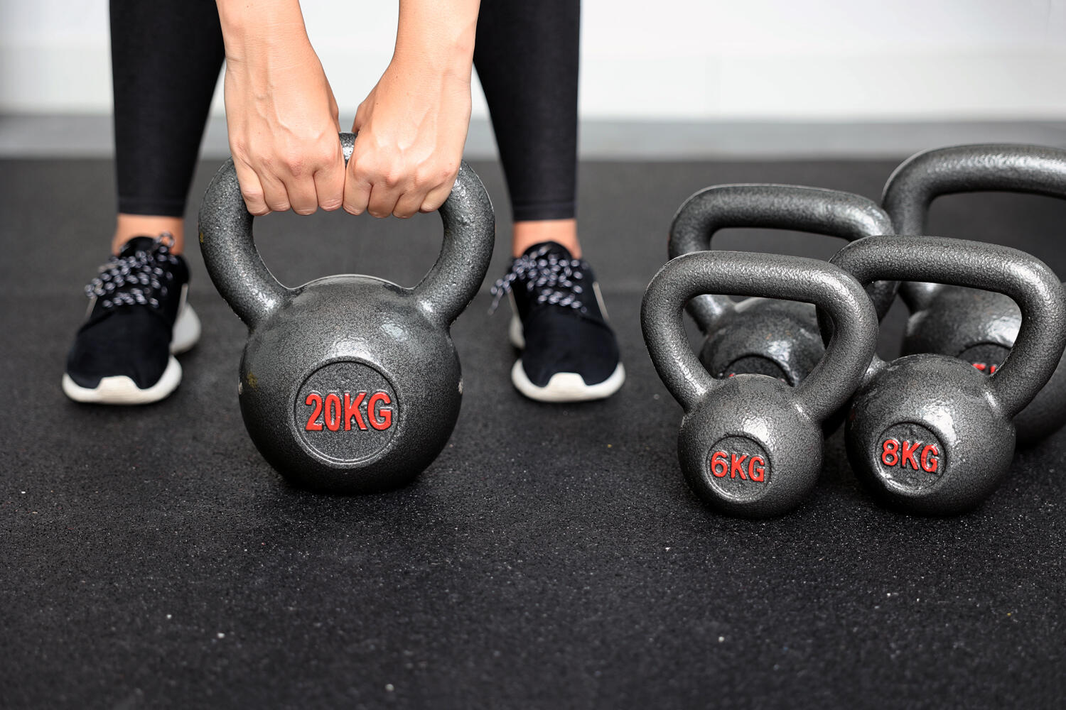 Kettlebell en fonte - 6 kg pour le fitness et la musculation 5/6