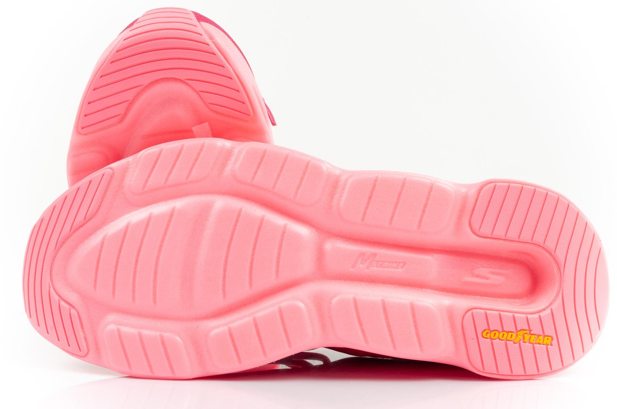 Chaussures de sport pour femmes Skechers Go Run Swirl Tech Speed 6/7