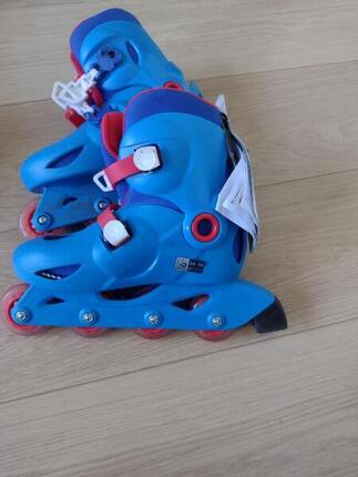 Entre Particuliers - Patins à roulettes neufs pour enfants