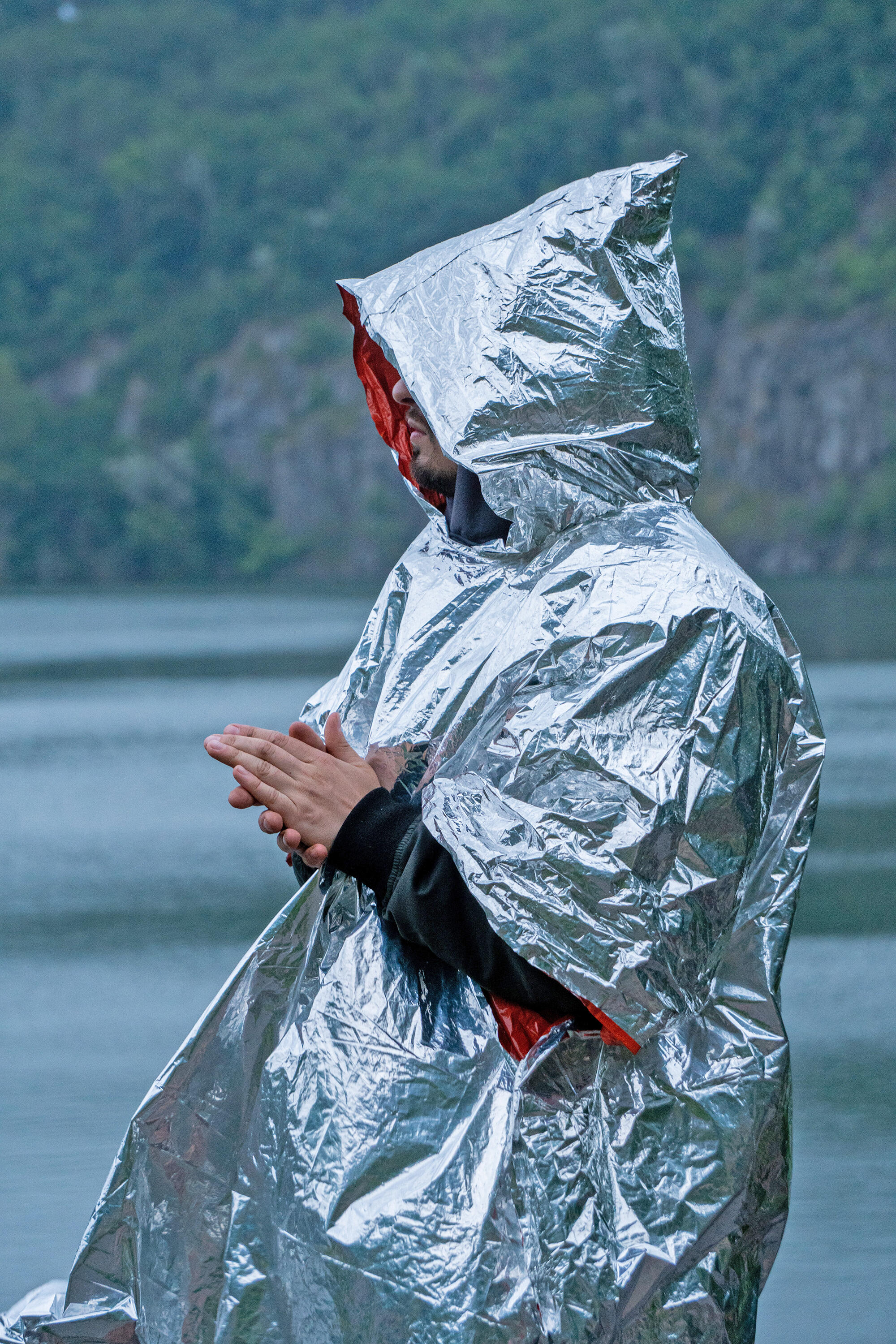 Reversible Emergency Survival Foil Poncho (4pc, Orange) - Waterproof Mylar 4/8