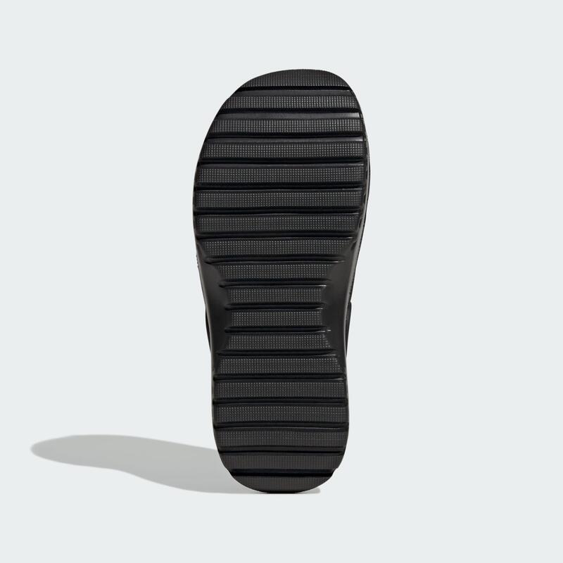 Adilette platformos klumpa