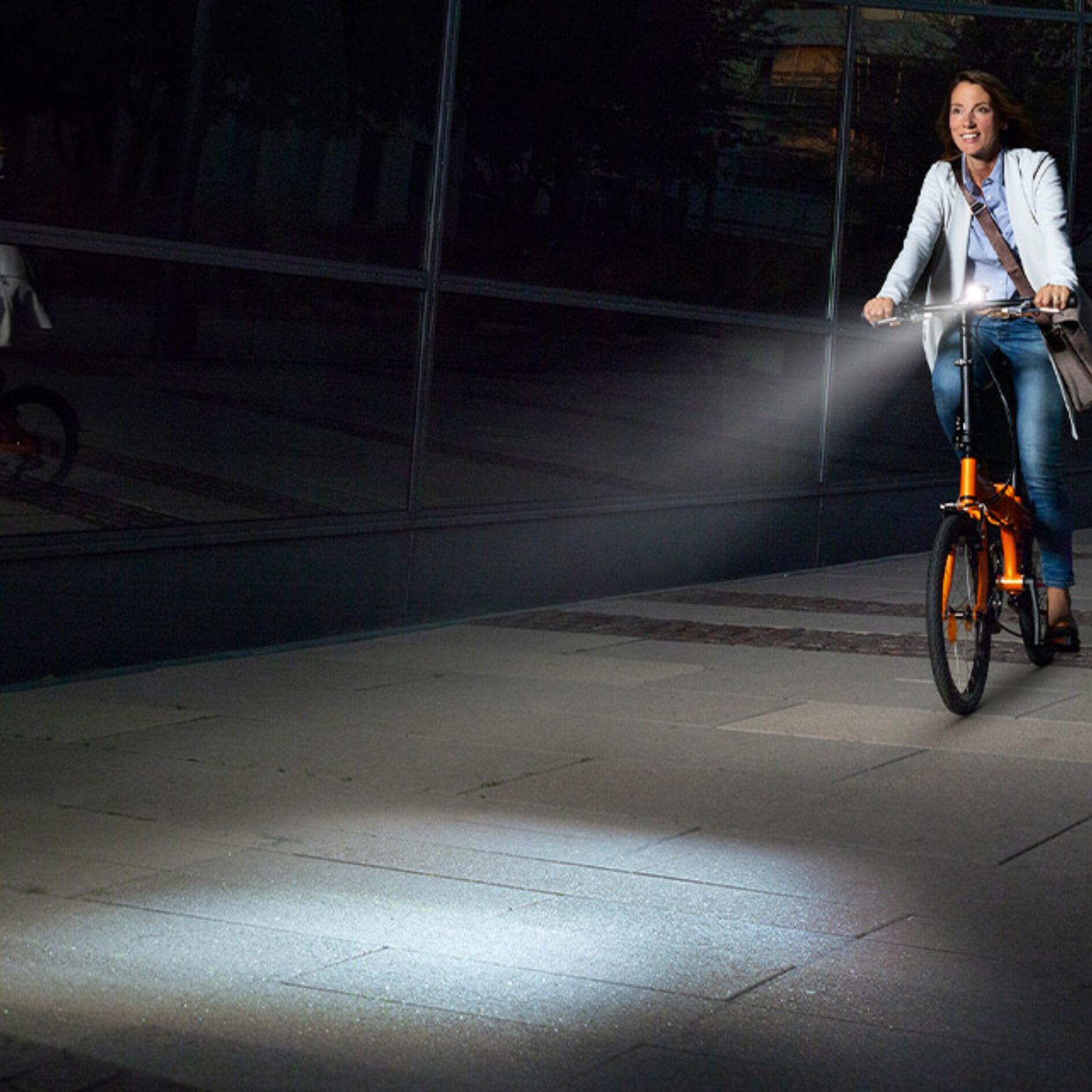Sigma Aura 60 Lux (USB) Bicycle Light 3/7