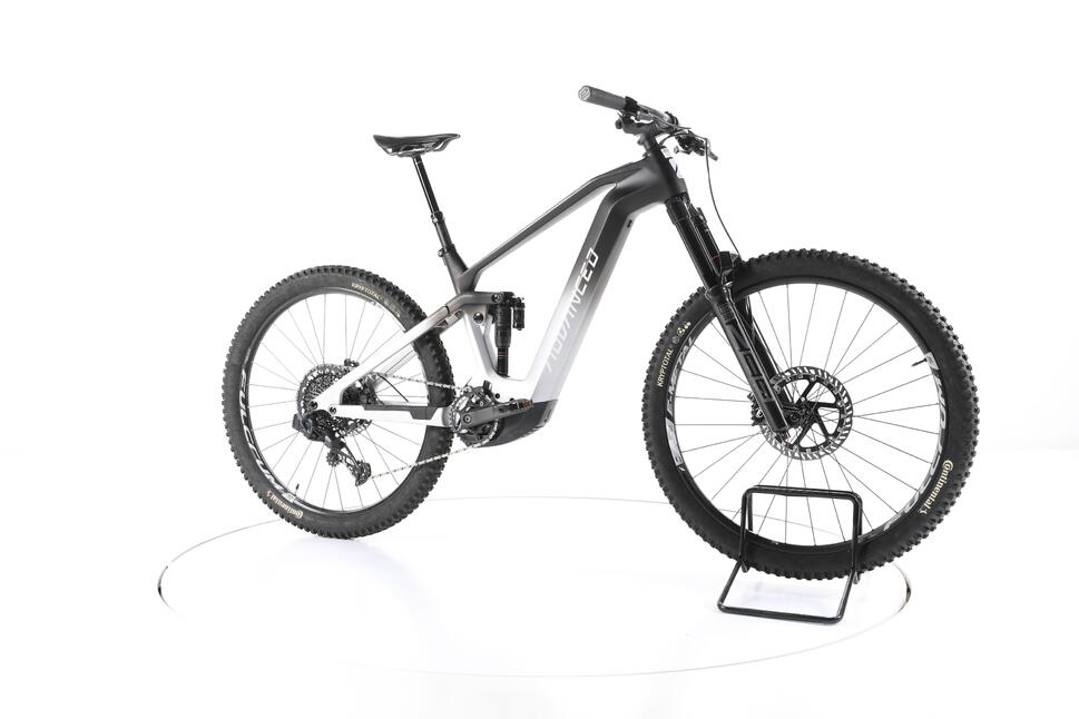 Second Life - ADVANCED Offroad Race Fully E-Bike Carbon 2023 - Stan dobry thumbnail