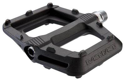 Paar Race Face Ride Pales Schwarze
