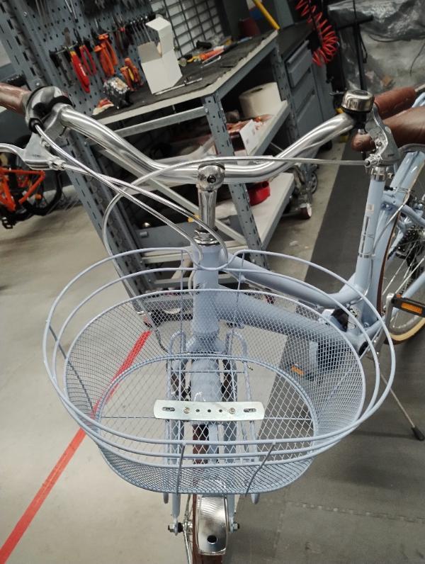 Tussen Particulieren - Lichtblauwe Boulevadd stadsfiets 2/5