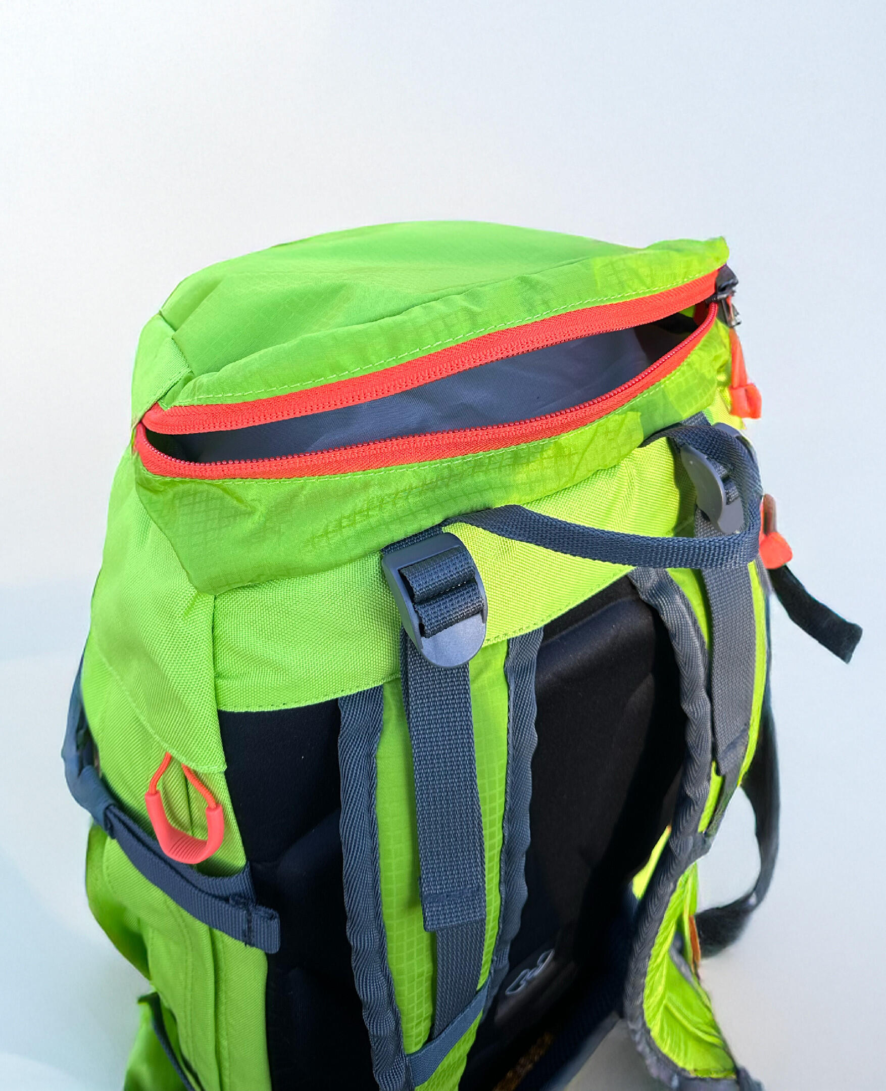 Batoh Trimm MANTA 30 5/6