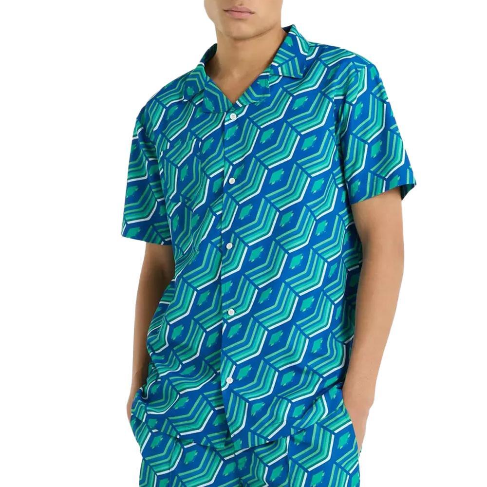 Umbro Men's Green Printed Shirt