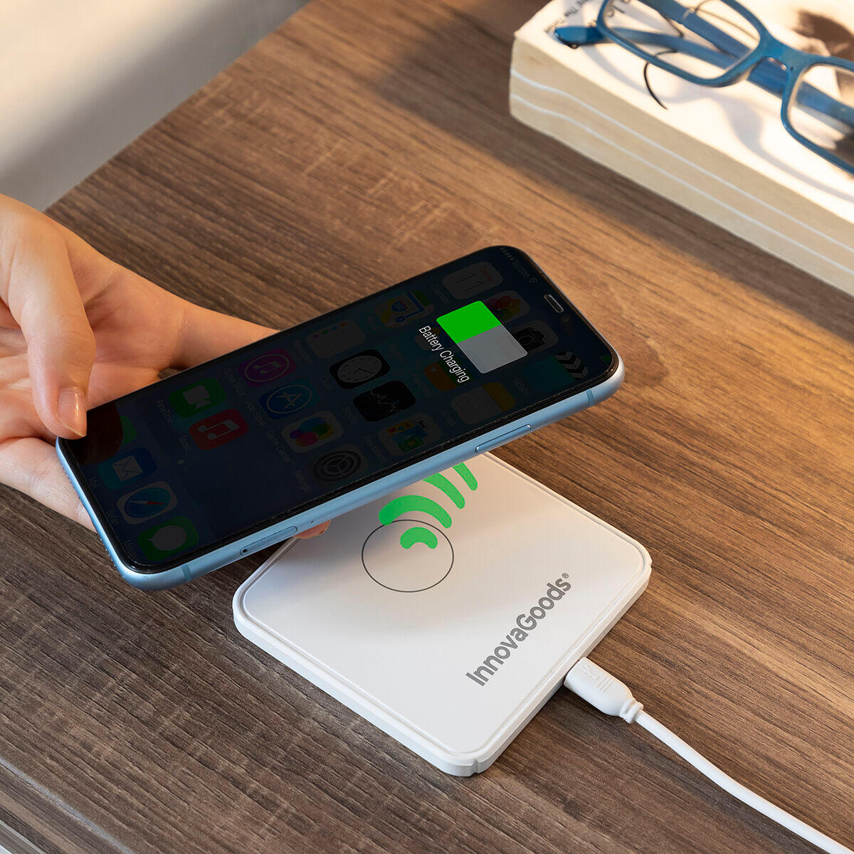 Multi-position Wireless Charger with Support Base InnovaGoods POMCHAR 3/5