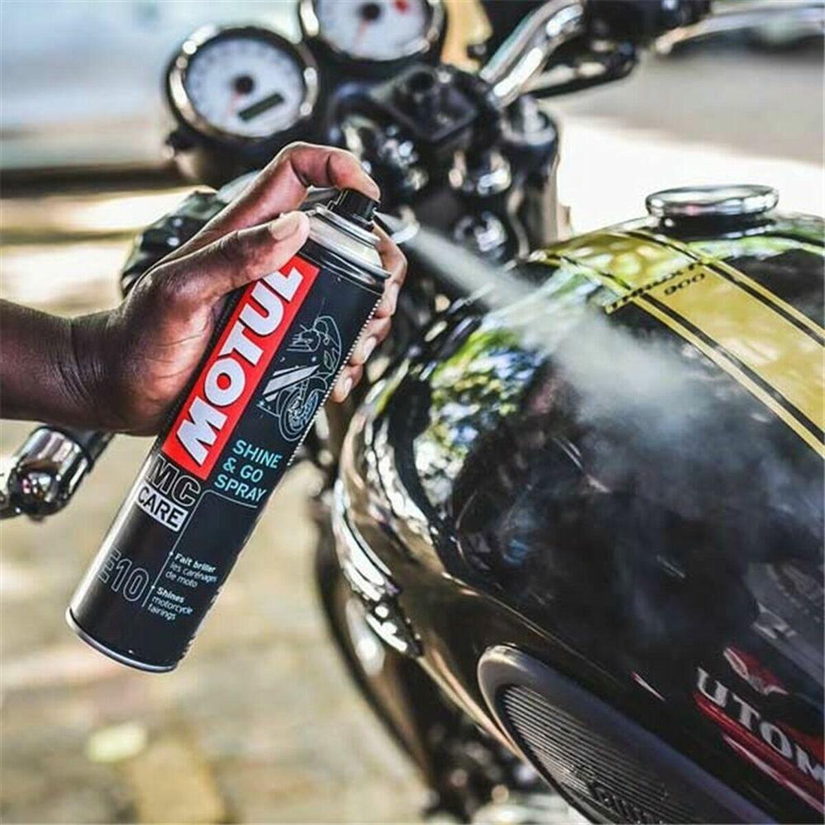 Detergente de silicone com brilho para motociclos Motul MTL103175 2/4