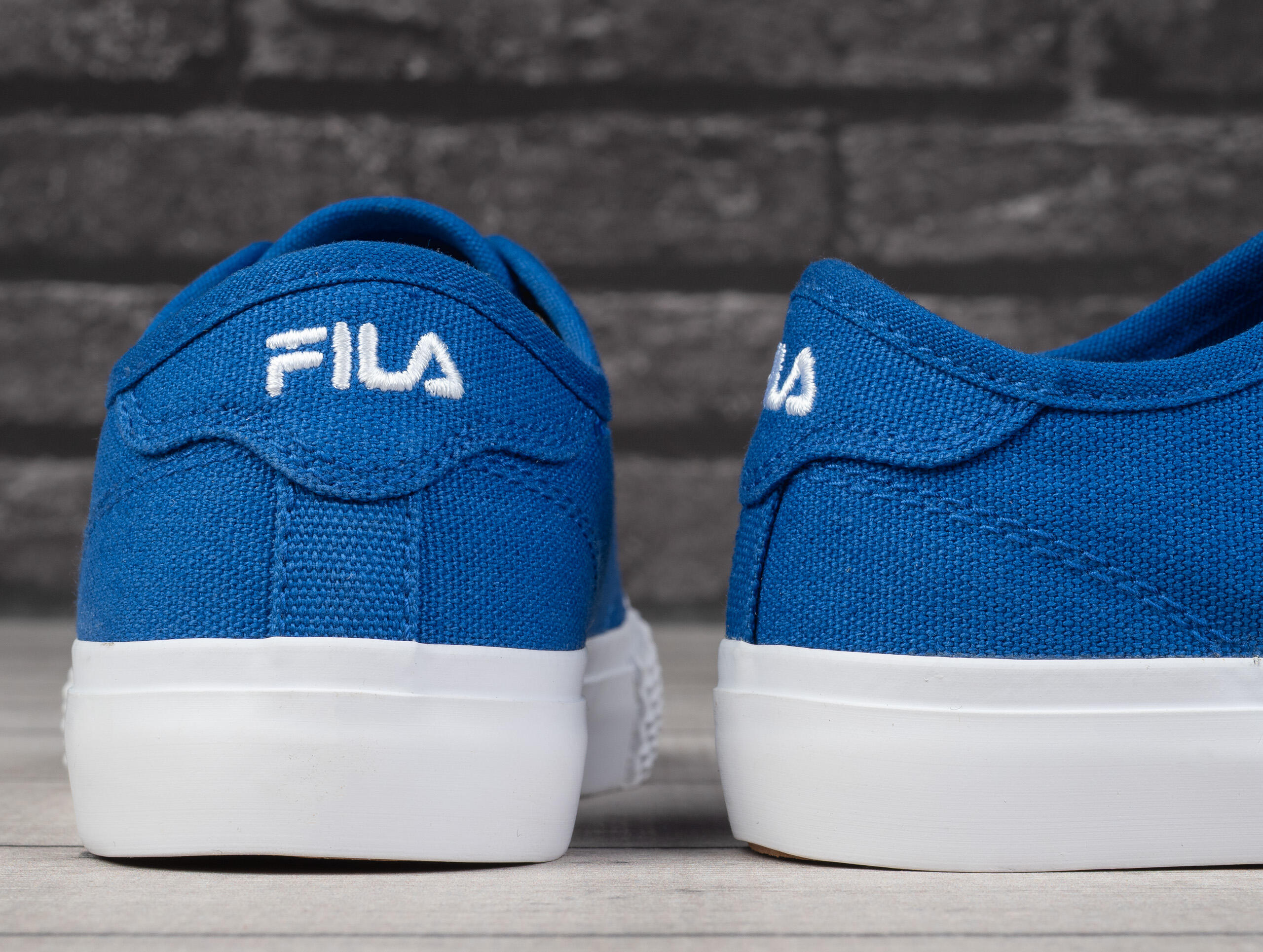 Buty dziecięce trampki sportowe Fila POINTER CLASSIC 4/7