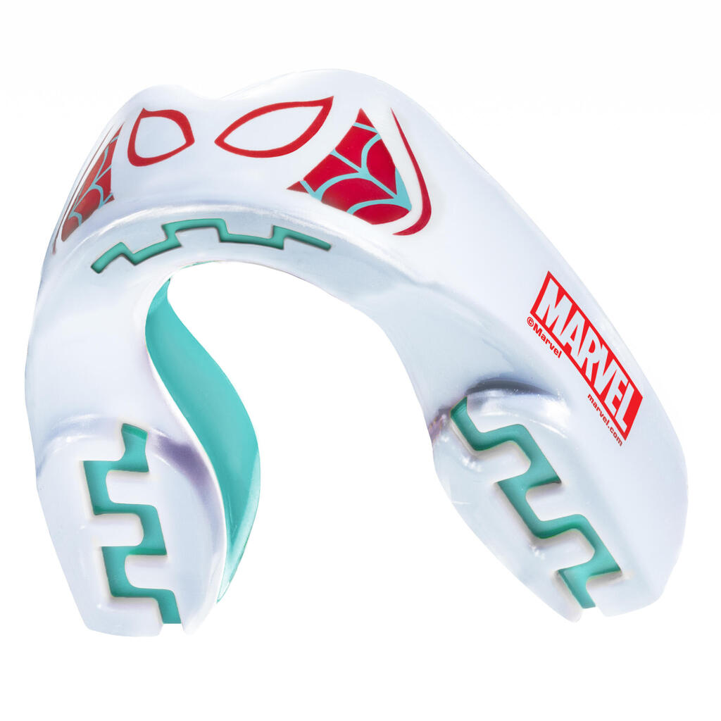 WHITE / BLUE / RED