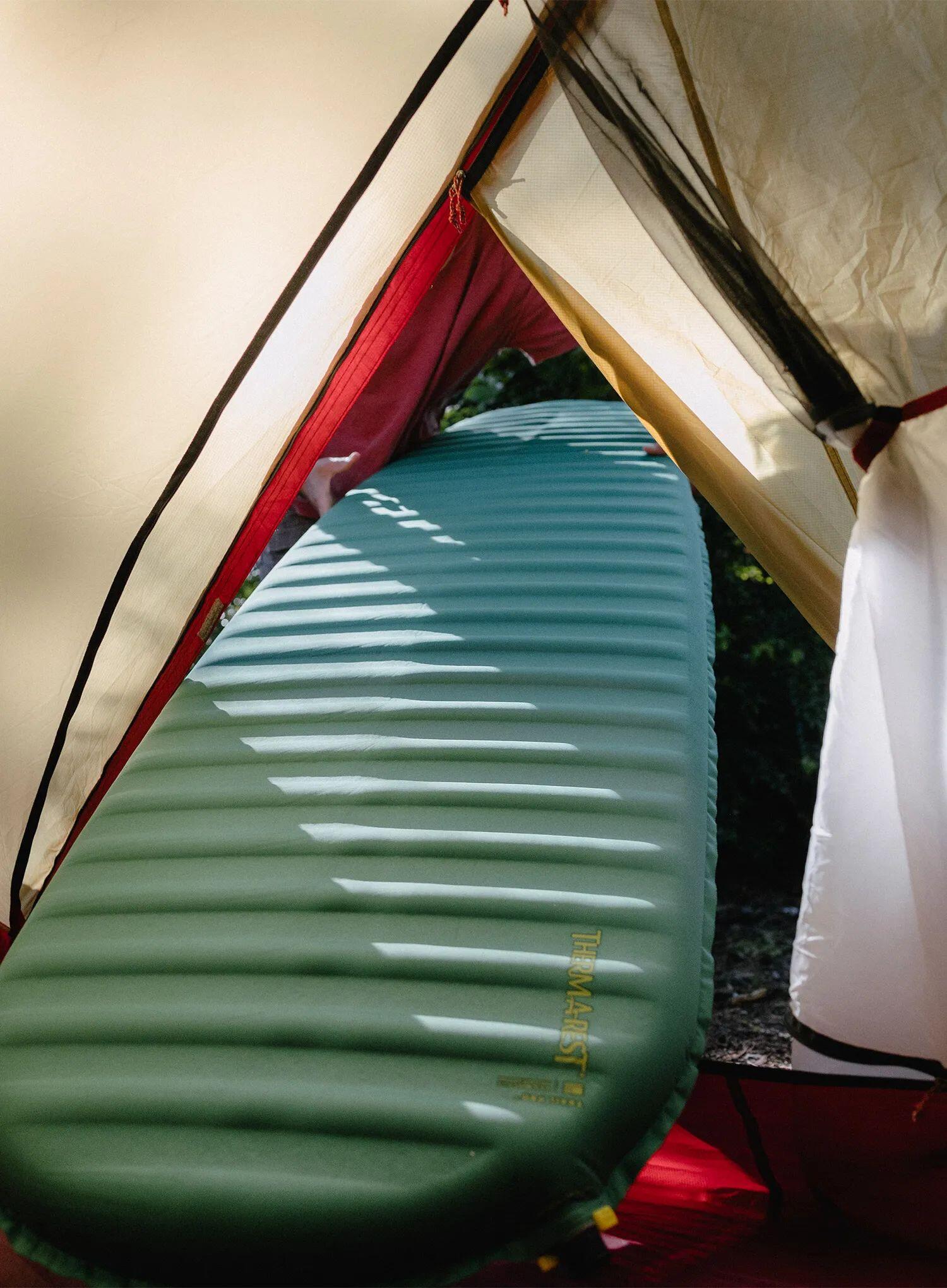 Mata samopompująca Therm a Rest Trail Pro RW - pine 2/5