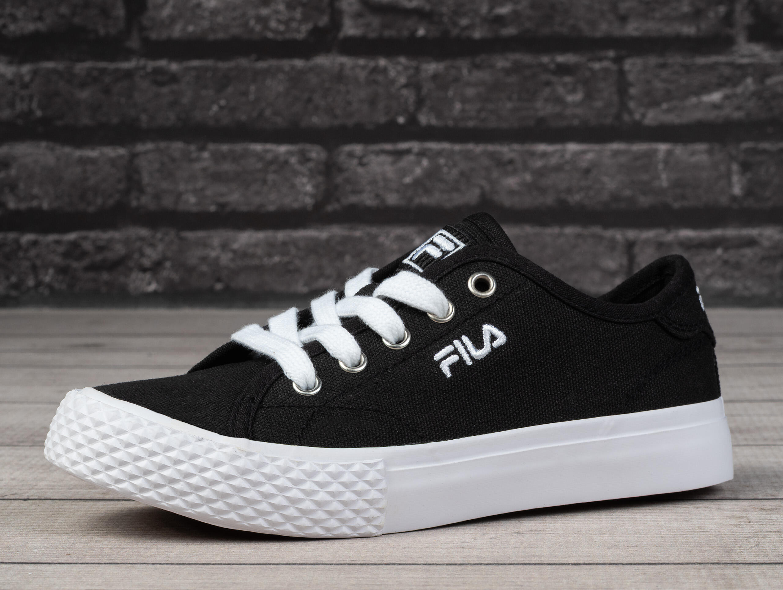 Buty dziecięce trampki sportowe Fila POINTER CLASSIC 3/7