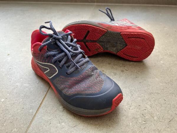 Entre Particuliers - Chaussures de running enfant T32 2/4