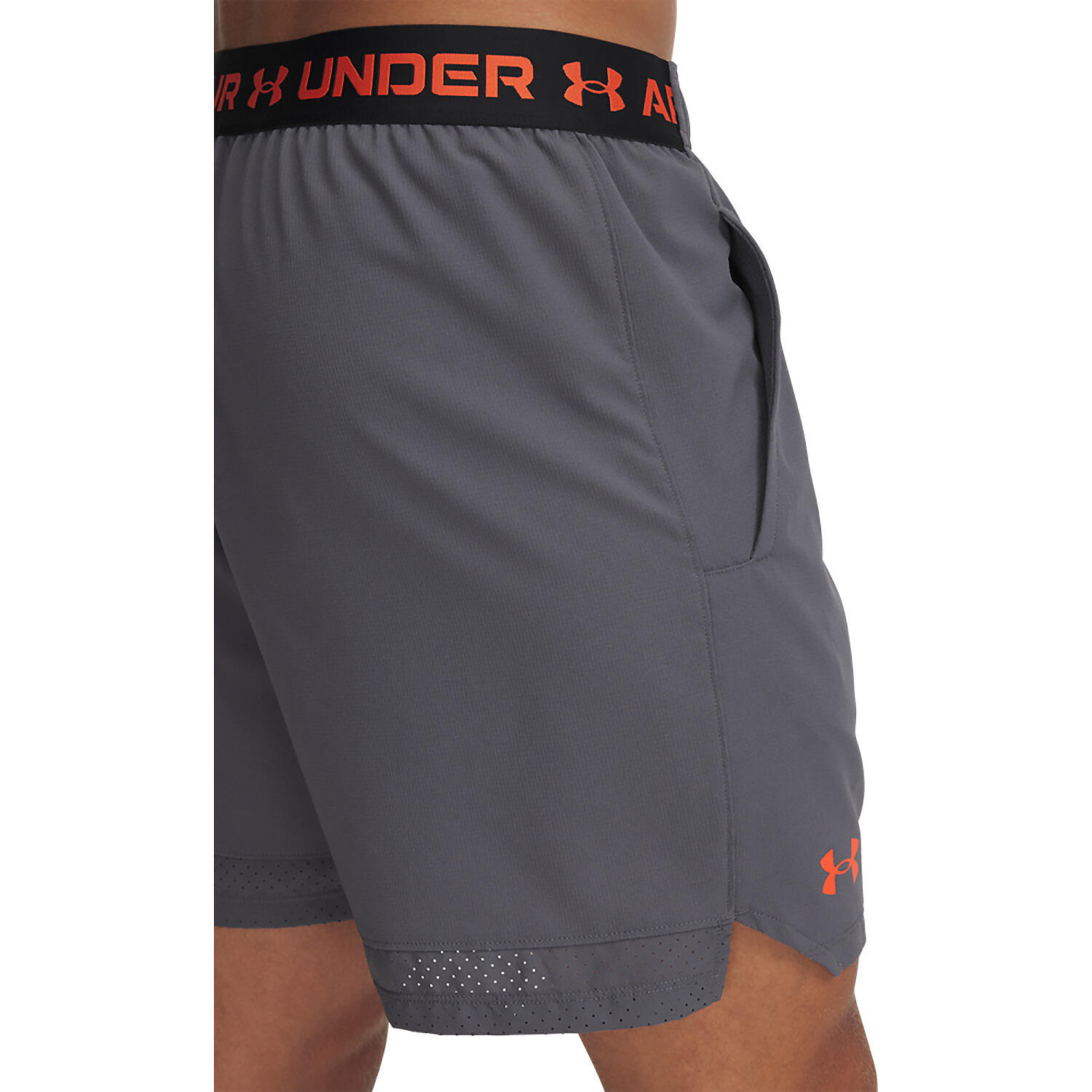 Shorts UA VANISH WOVEN 6IN SHORTS 5/7