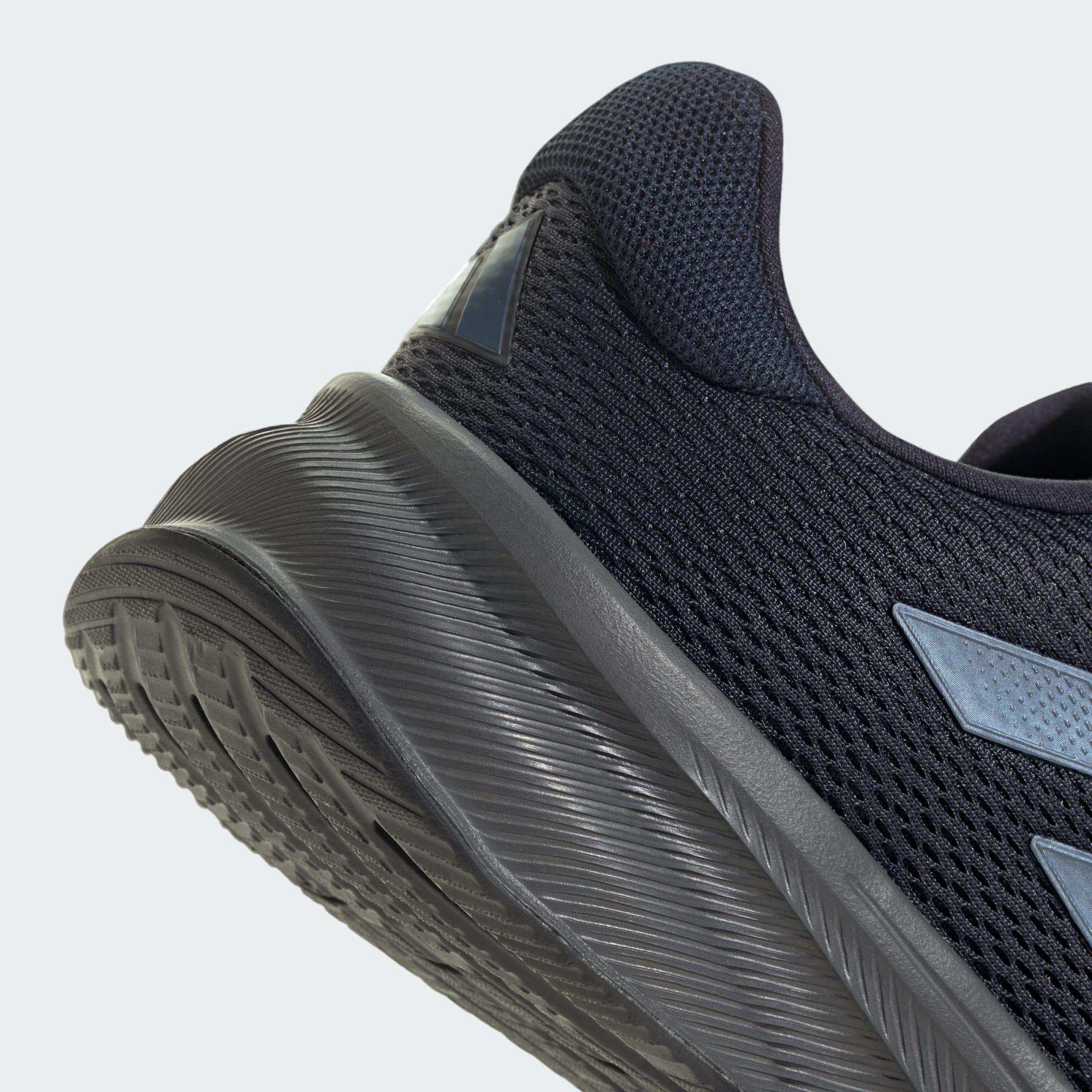Scarpe Response 6/7