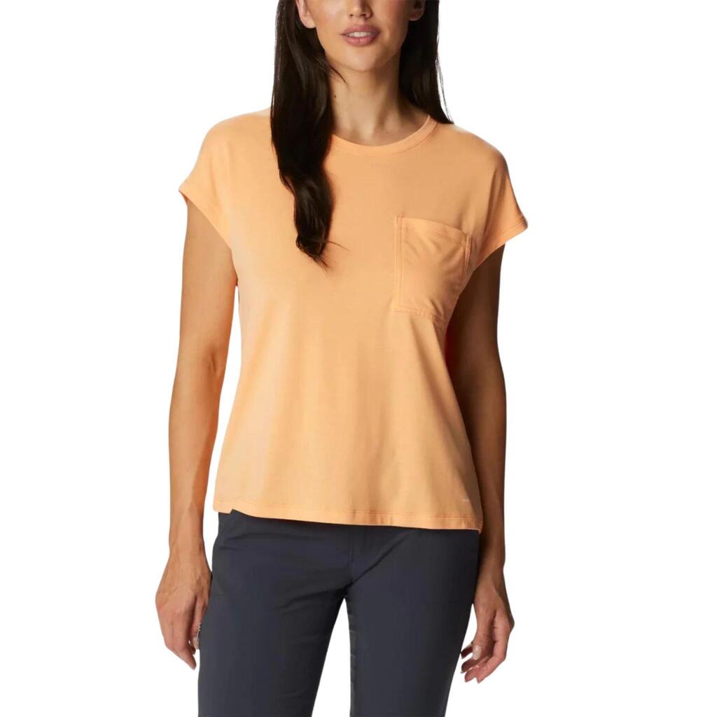 Columbia Women's Boundless Trek Green T-Shirt