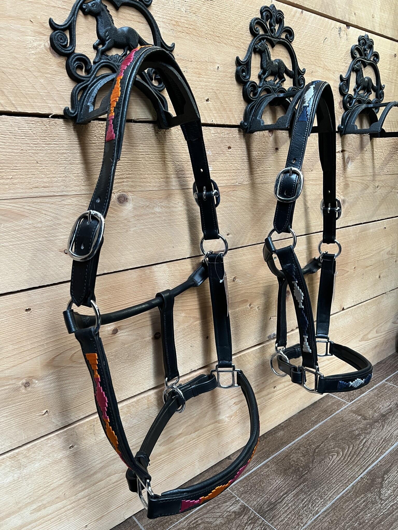 Cavezza in cuoio per cavalli HFI Polo 2/2