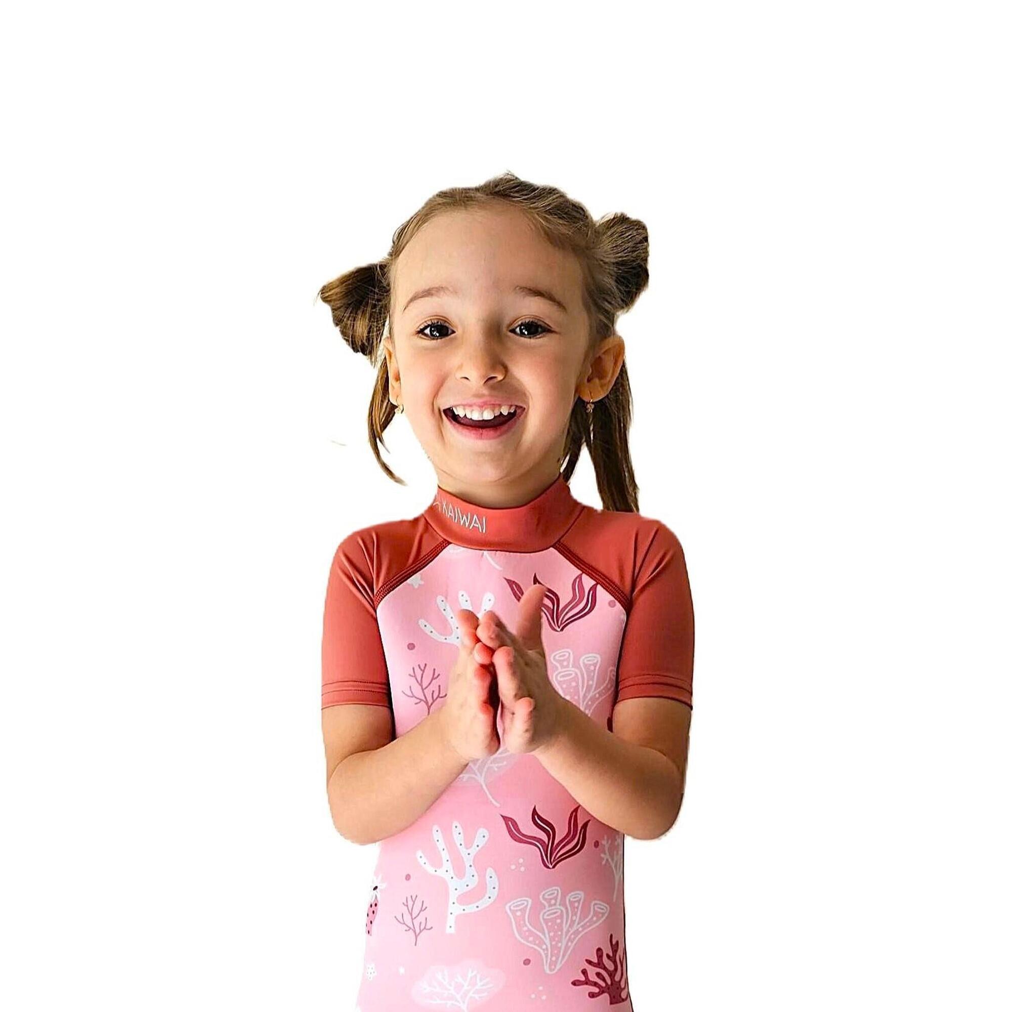 Krótka pianka kostium neoprenowy dziecięcy 2 mm Body-cut Różowy