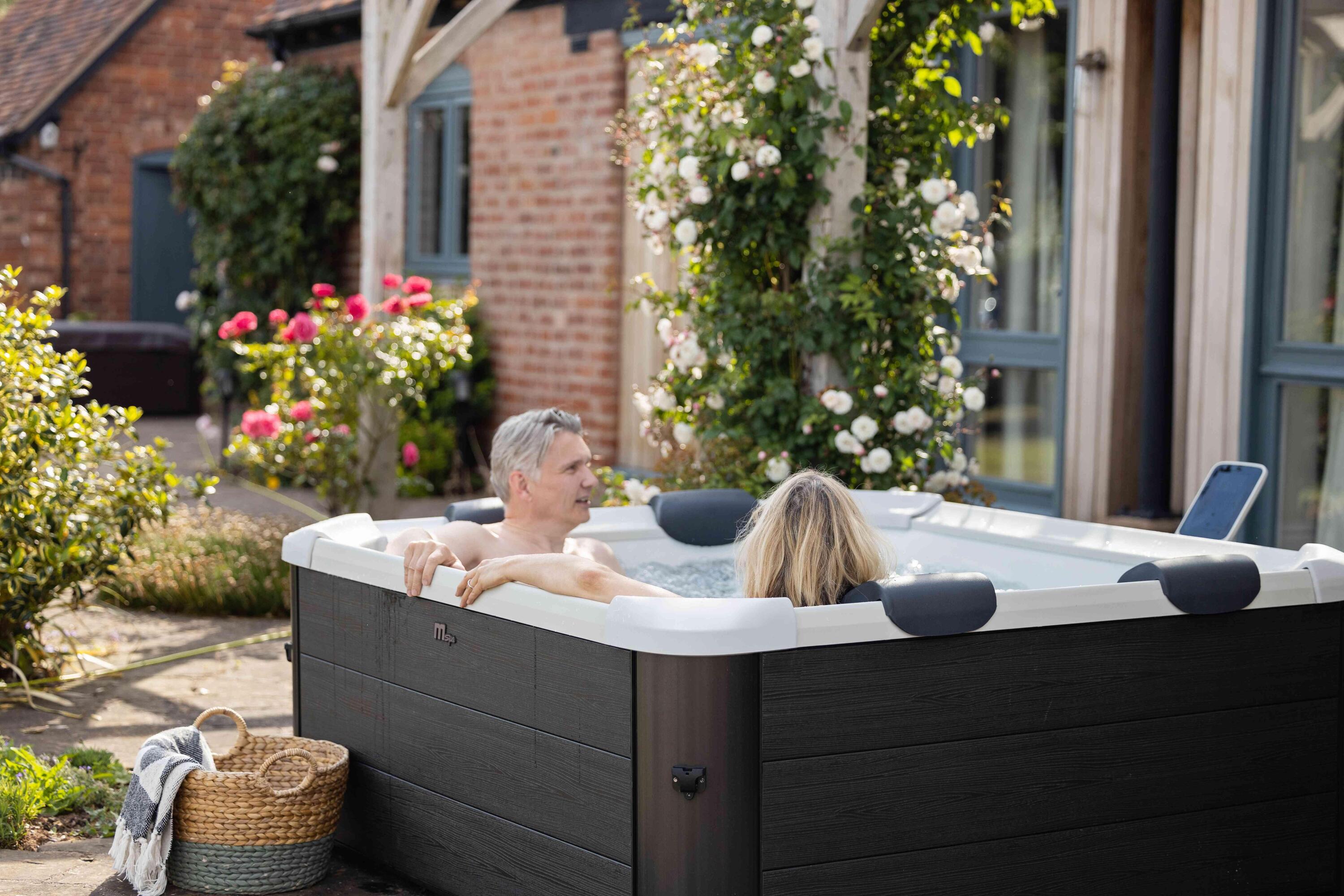 Basen z hydromasażem mSpa Oslo 6os SPA panelowe ogrodowe 850l LED Wi-Fi 3/7