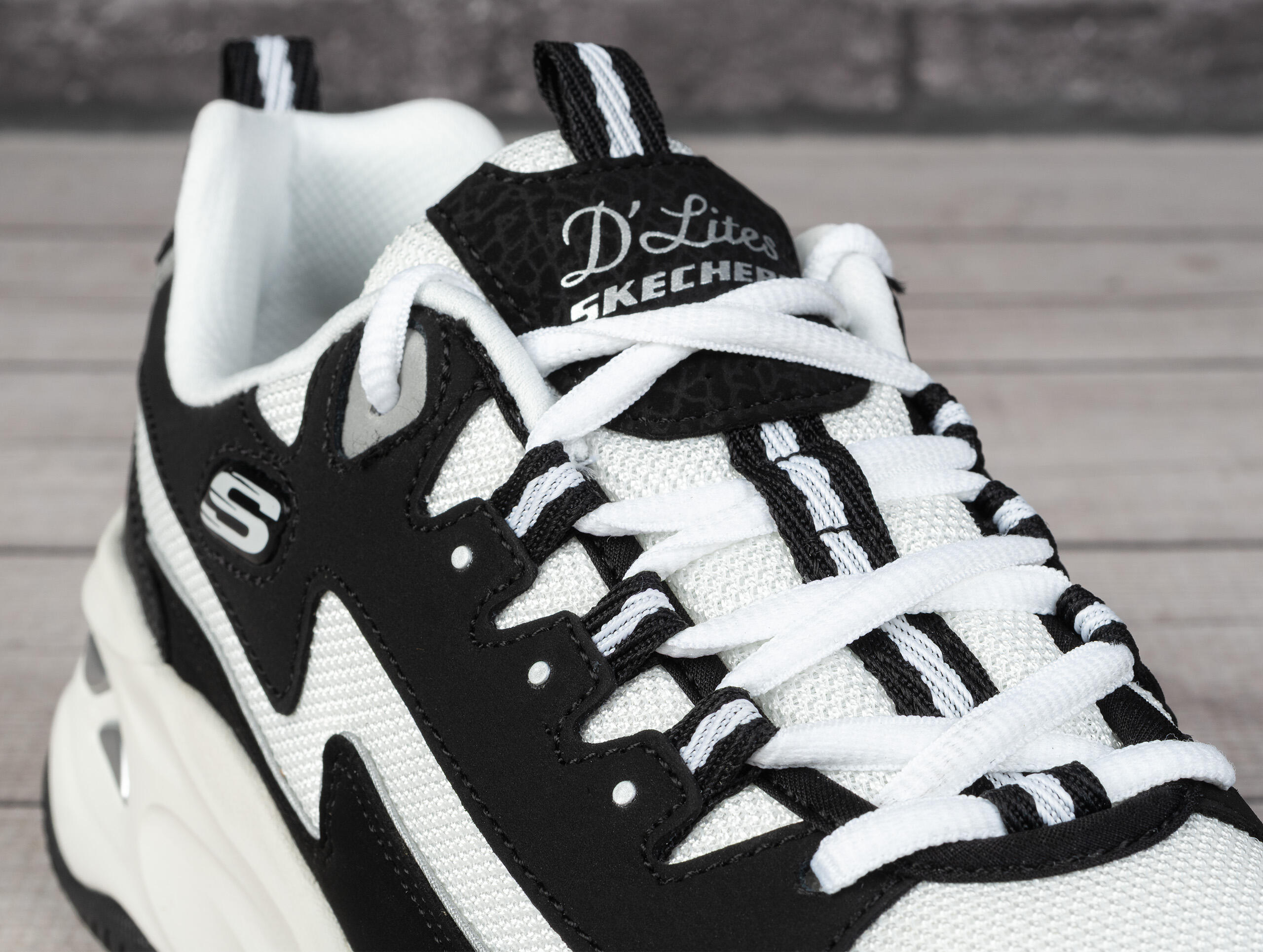 Buty damskie sportowe Skechers D LITES 4.0 6/7