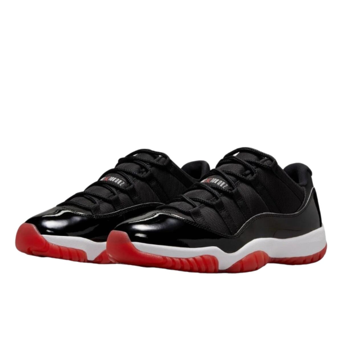 Schoenen  11 Retro Low Bred (2025) 2/4