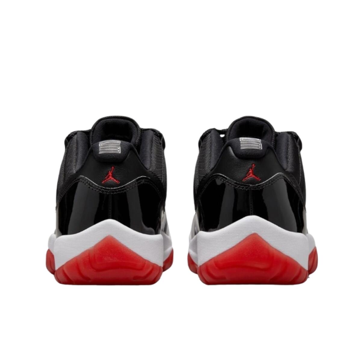 Schoenen  11 Retro Low Bred (2025) 3/4