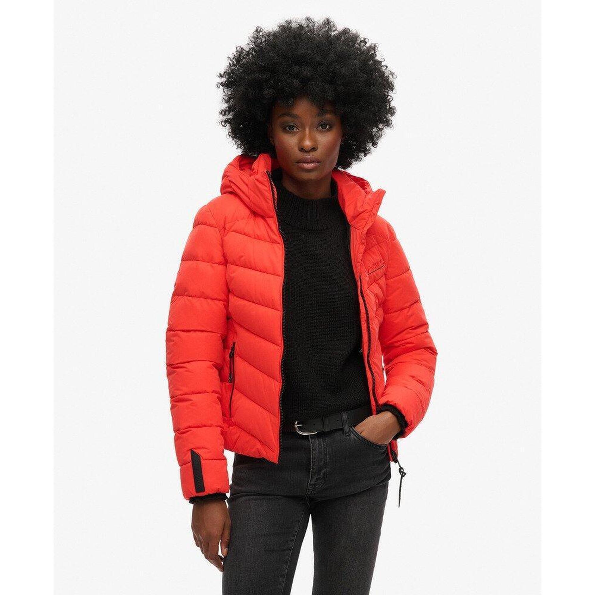 Kurtka pikowana z kapturem z mikrofibry SUPERDRY.