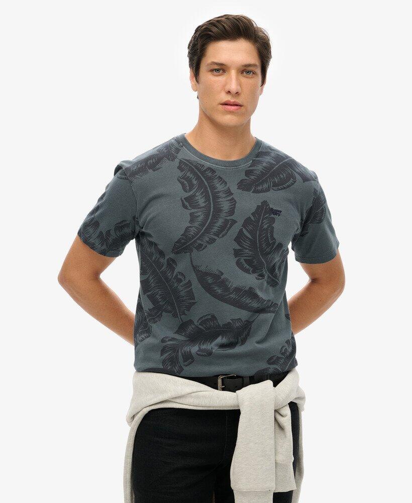 SUPERDRY picture