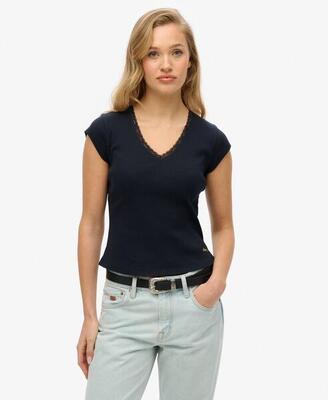 Essential T-Shirt mit Spitzenborte V