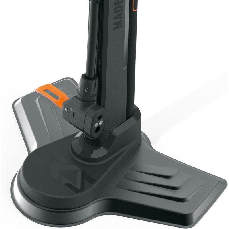 SKS Airmotion 12.0 Pompe au Sol - Puissante et Fiable