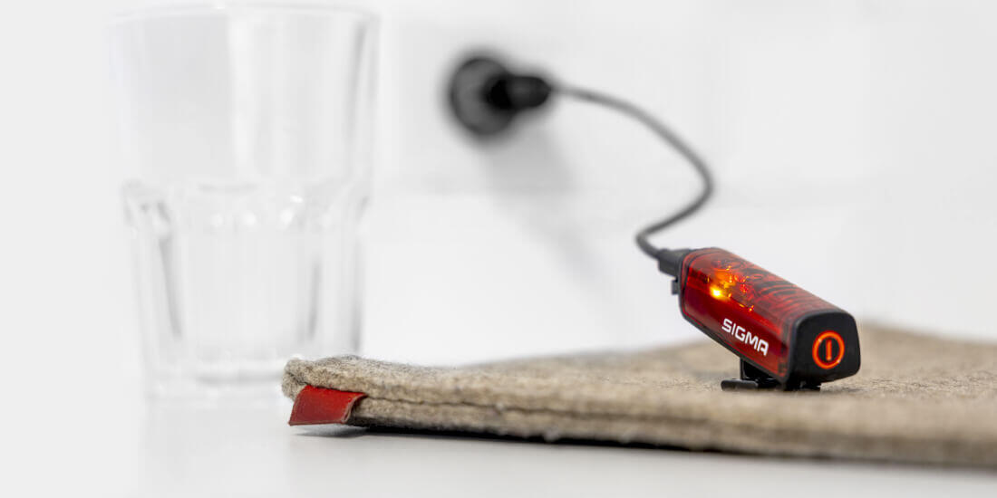 Sigma Blaze USB Rear Light with Brake Light Function 6/6