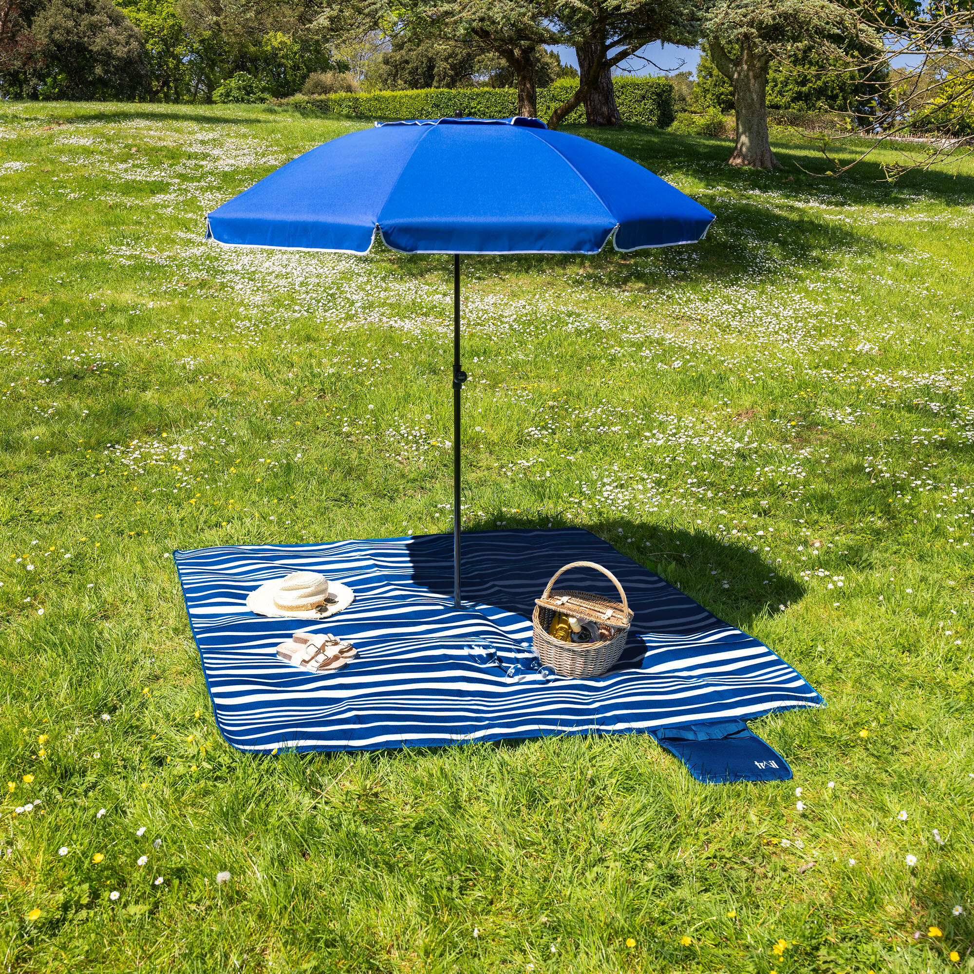 Fleece Picnic Rug Beach Camping Blanket Waterproof Backing  - Large  2m x 2m 7/7