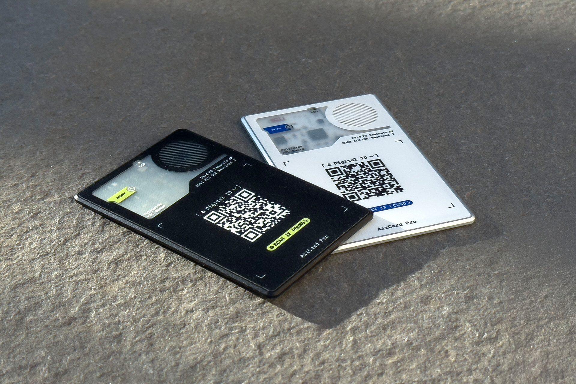 AirCard Pro | Bluetooth Tracker | Apple Find My | Ultradünn 2,2 mm | USB-C 4/6