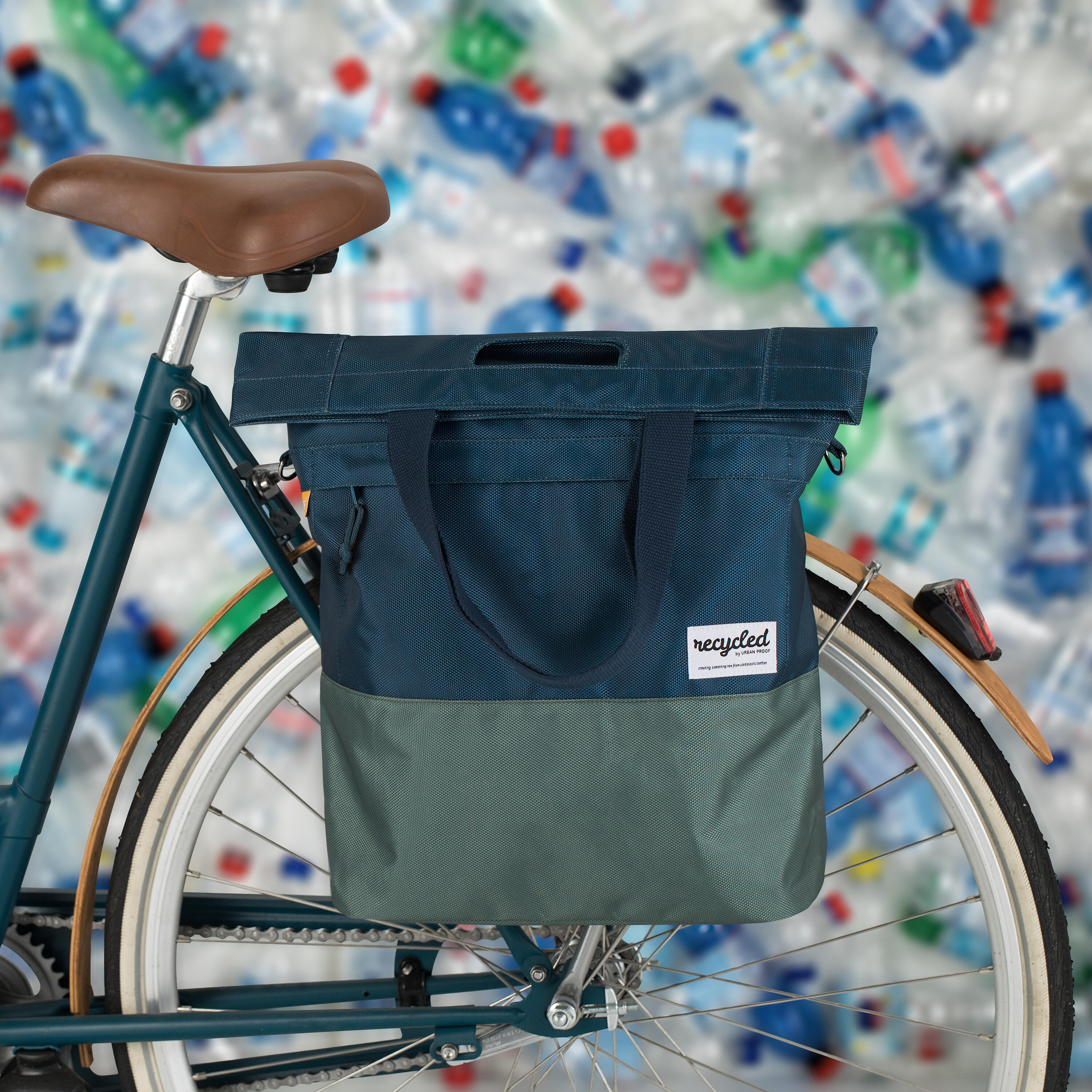Sacoche de vélo shopper recyclé 20 litres - bleu/vert 2/6