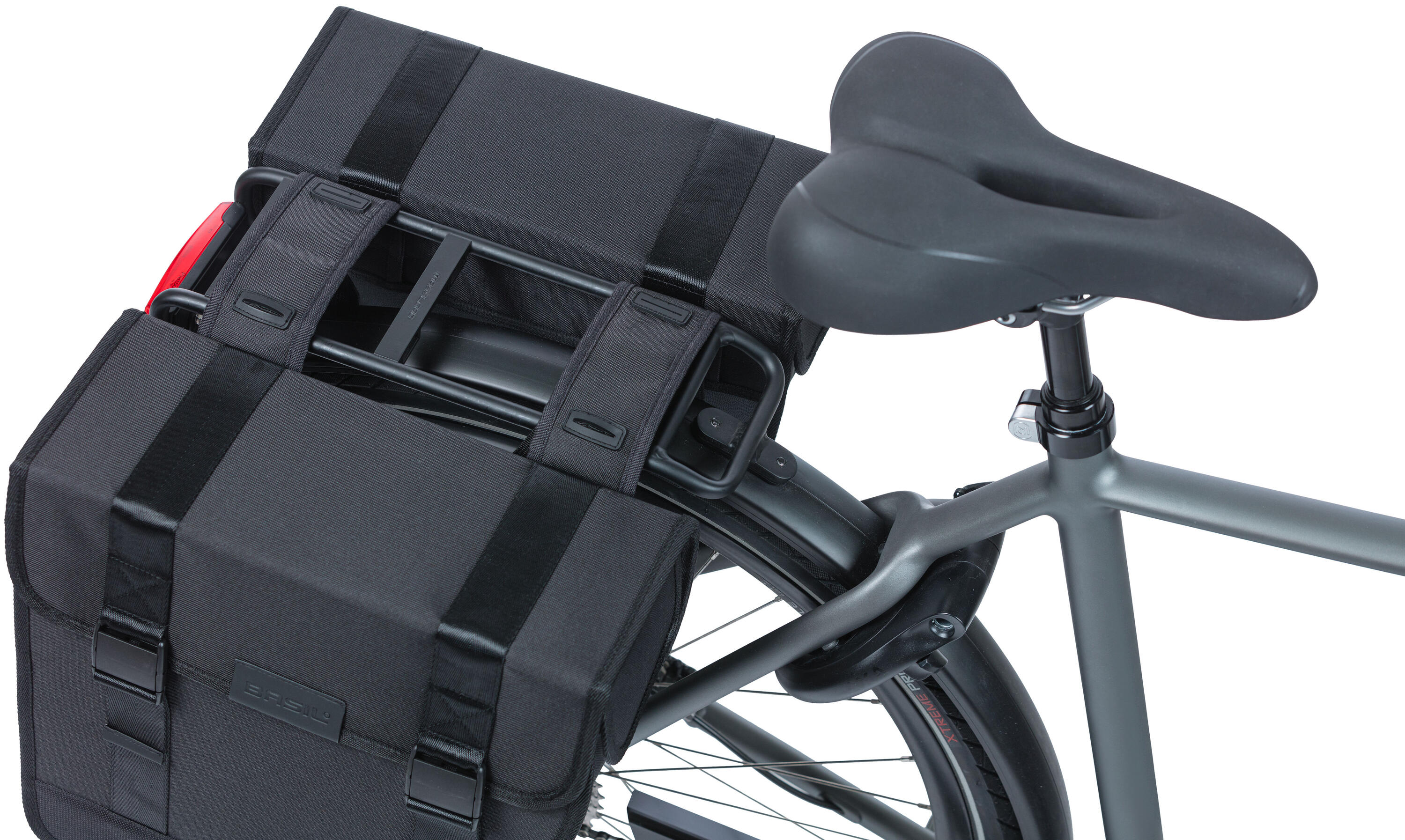 Sac à vélo Basil Tour Double - 28L - Imperméable - Noir 2/7
