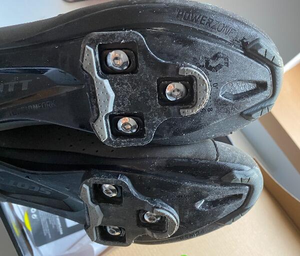 Entre Particuliers - Chaussures velo 3/5