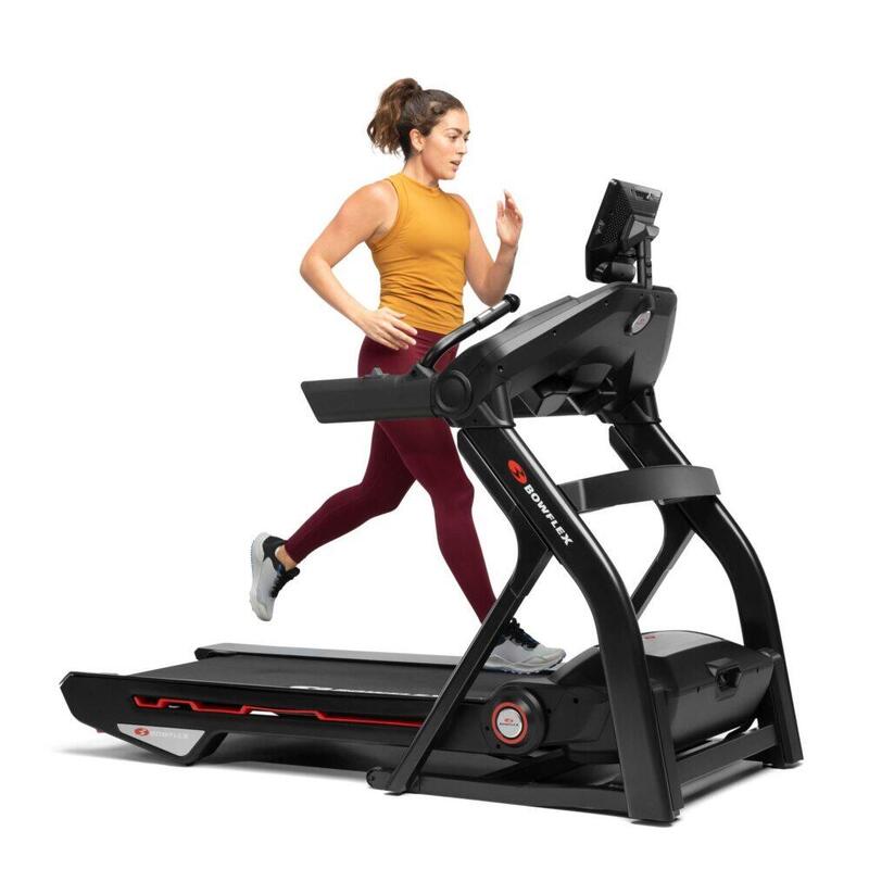 Běžecký pás T25 – 20 km/h, sklon 15 %, 10" HD displej