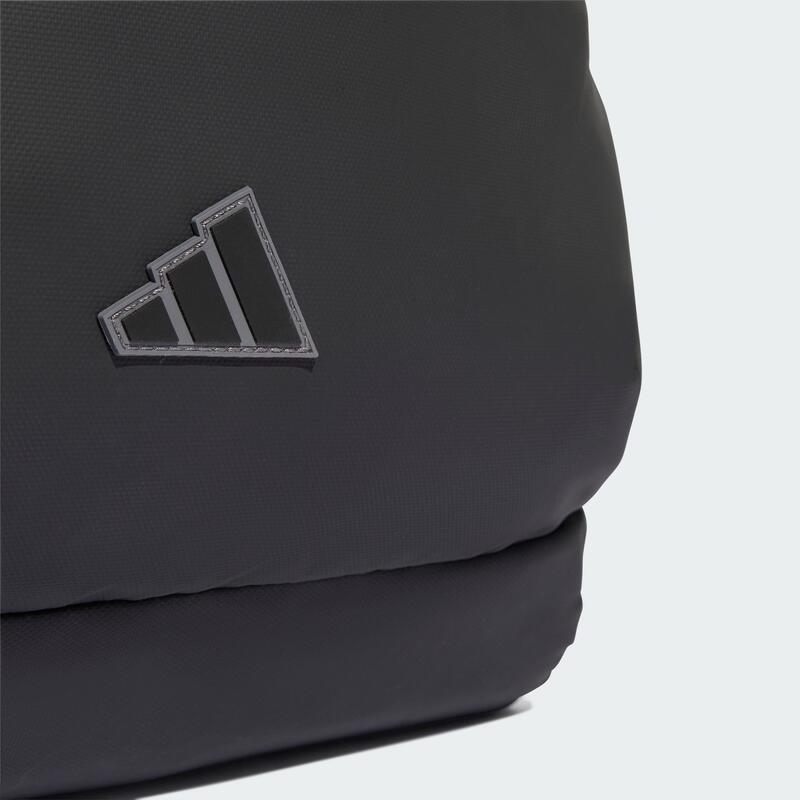 Ultramoderní taška adidas